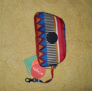 KIPLING SMALL ACCESSORIES OR MAKEUP BAG.